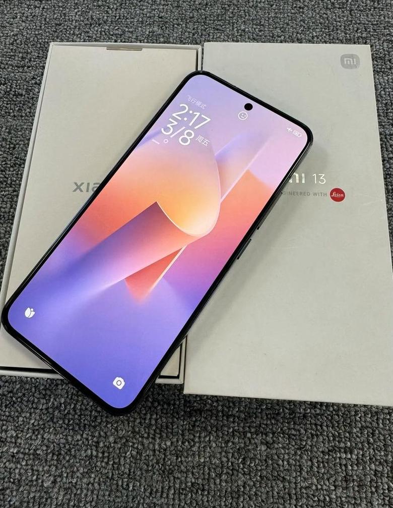 小米 13
