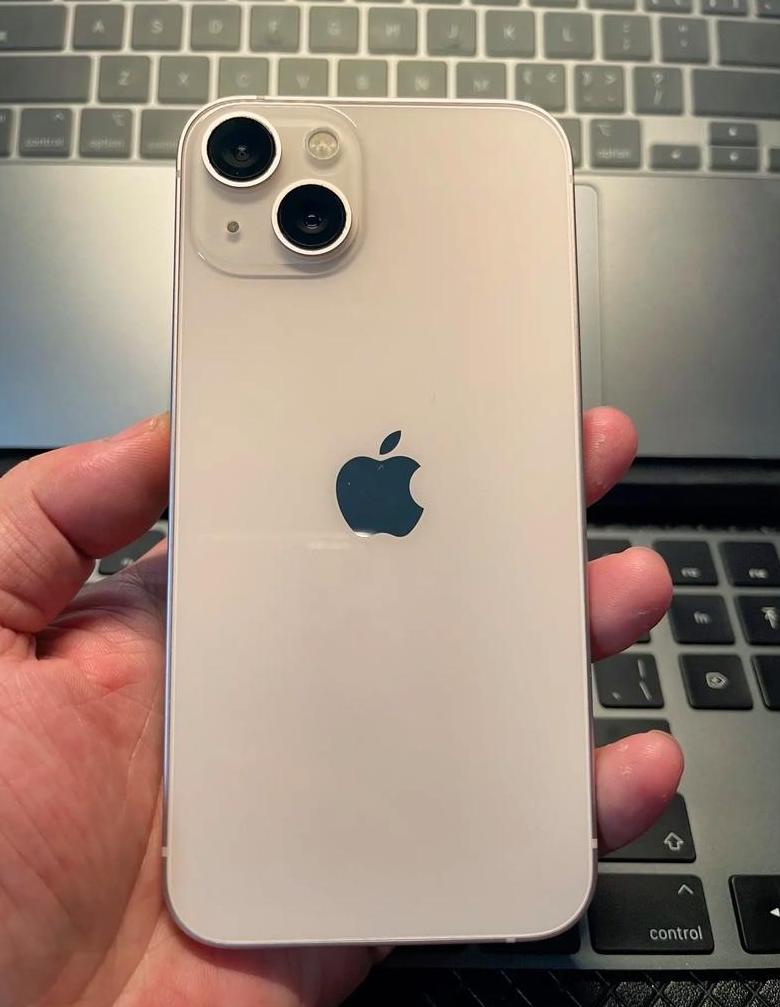 苹果手机尺寸多少厘米iPhone13